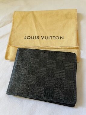Louis Vuitton Damier Graphite Check Bi-Fold Wallet in Black